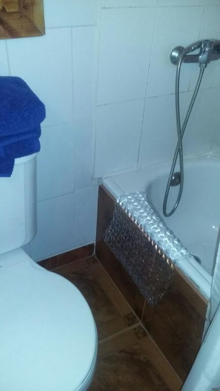 Hostal Costa Azul Кастро Екстериор снимка