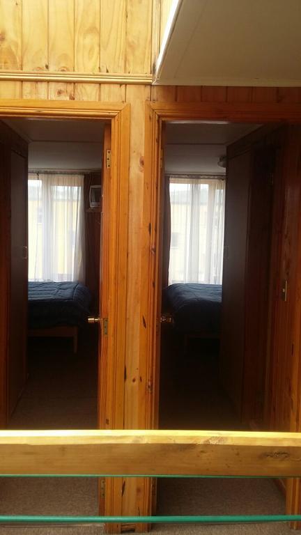 Hostal Costa Azul Кастро Екстериор снимка