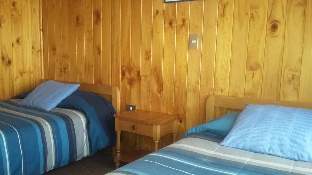 Hostal Costa Azul Кастро Екстериор снимка